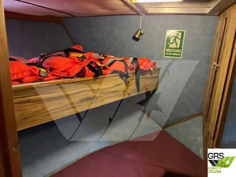 Kapal pesiar keur dijual