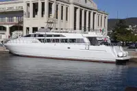 Kapal pesiar keur dijual