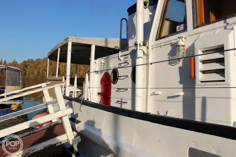 Kapal fery keur dijual