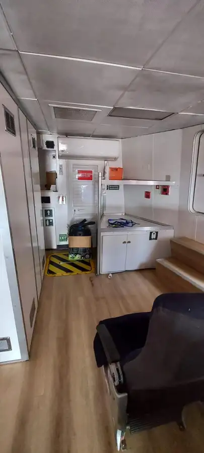 Kapal kru keur dijual