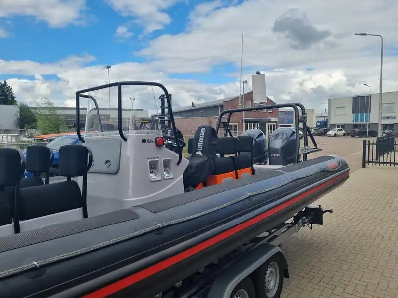 Kapal kontainer keur dijual