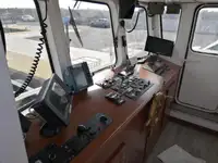 Kapal kerja keur dijual