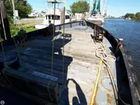 Kapal penarik keur dijual