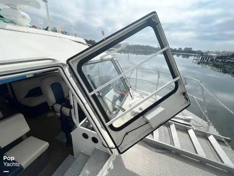 Kapal pesiar keur dijual