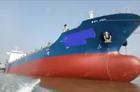 Kapal wadahna pikeun dijual