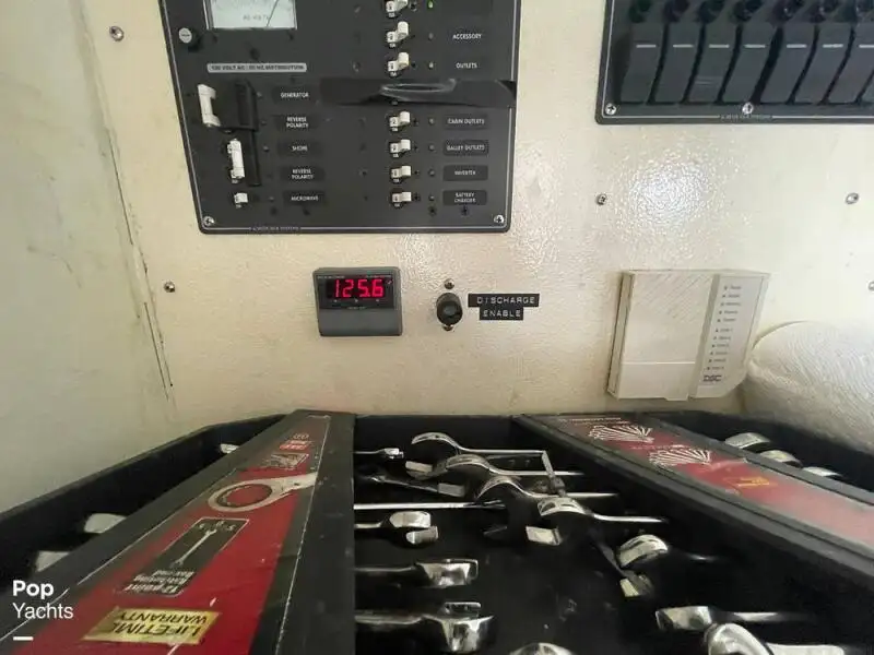 Kapal pesiar keur dijual