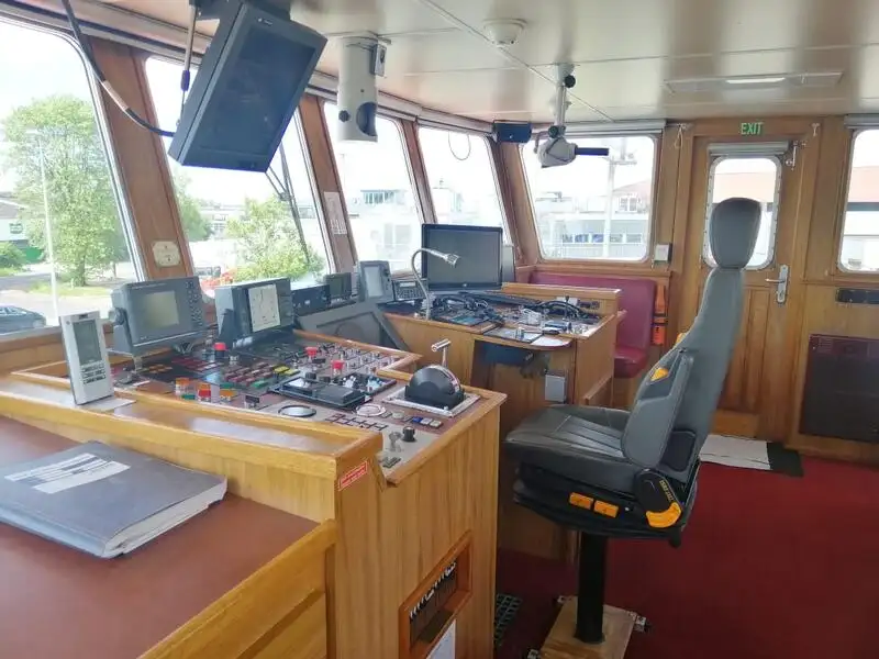 Kapal pangangkut barang curah keur dijual