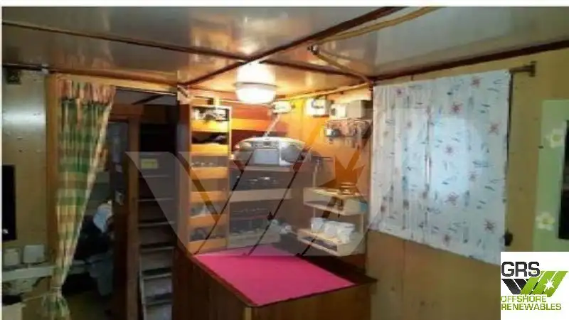 Kapal kerja keur dijual