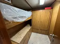 Kapal kru keur dijual