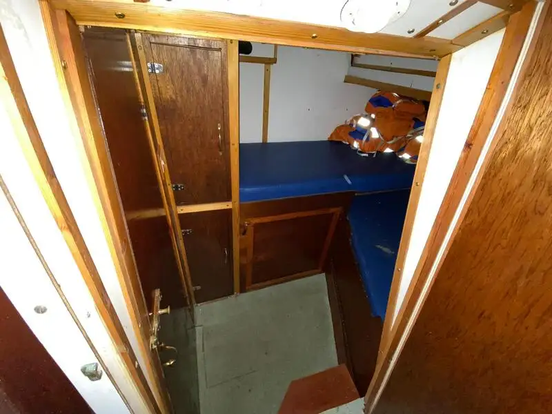 Kapal penarik keur dijual