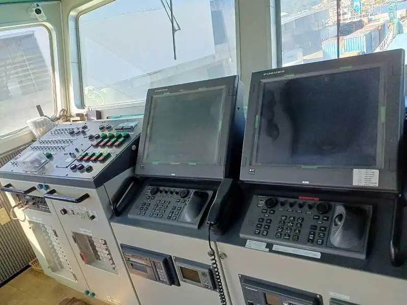 Kapal pangangkut barang curah keur dijual