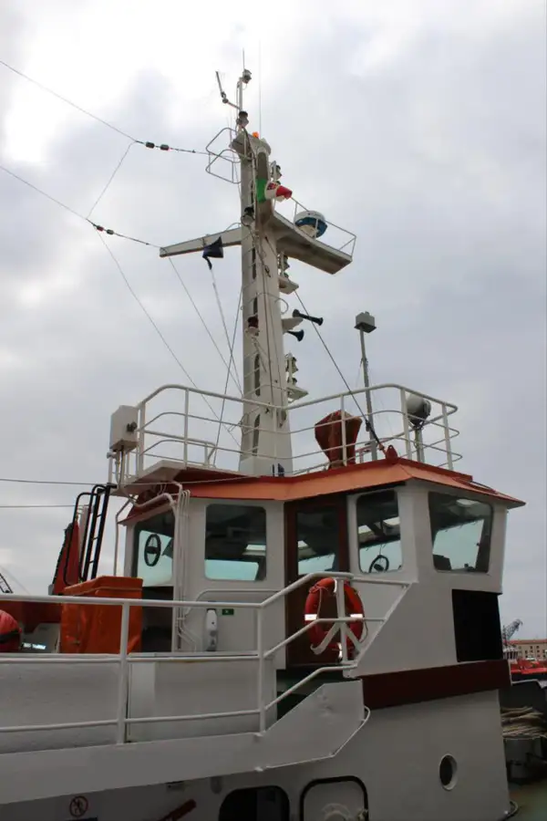 Kapal penarik keur dijual