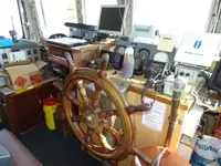 Kapal kerja keur dijual