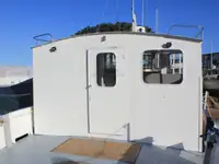 Kapal survei keur dijual