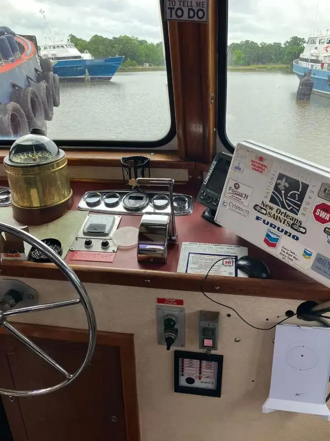 Kapal kru keur dijual
