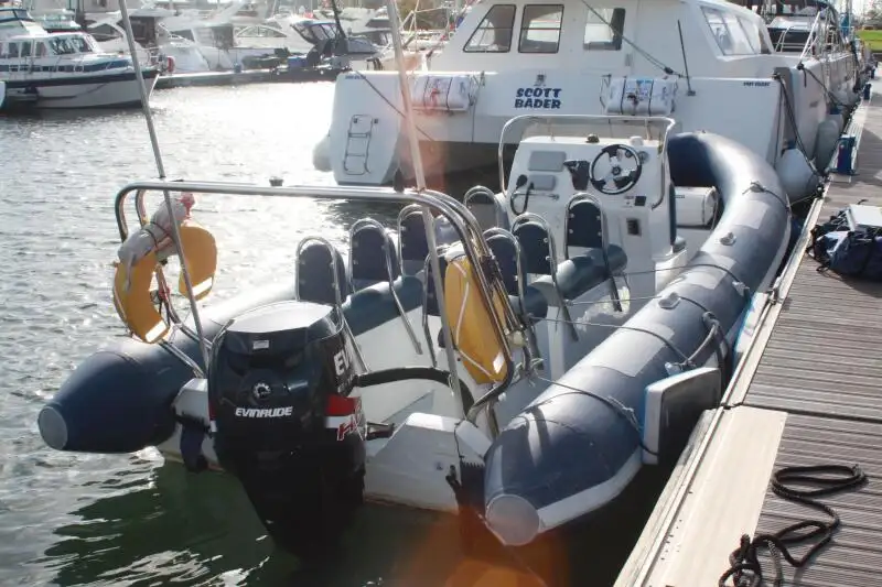 Kapal tiup keur dijual