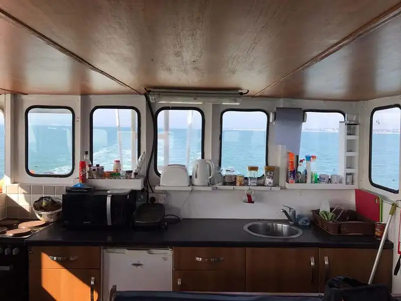 Kapal keruk keur dijual