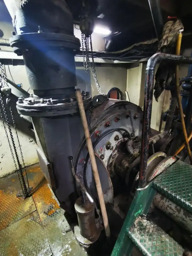 Kapal keruk keur dijual