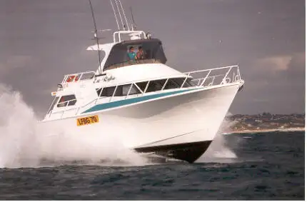 Kapal kerja keur dijual