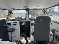Kapal kerja keur dijual