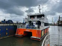 Kapal kontainer keur dijual
