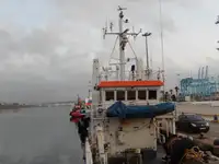Kapal kerja keur dijual