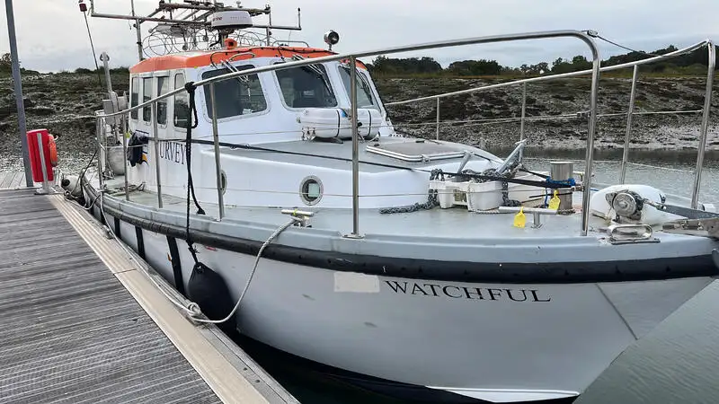 Kapal panumpang keur dijual