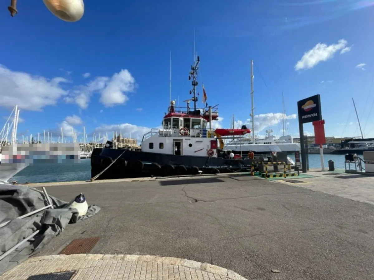 Kapal tunda keur dijual