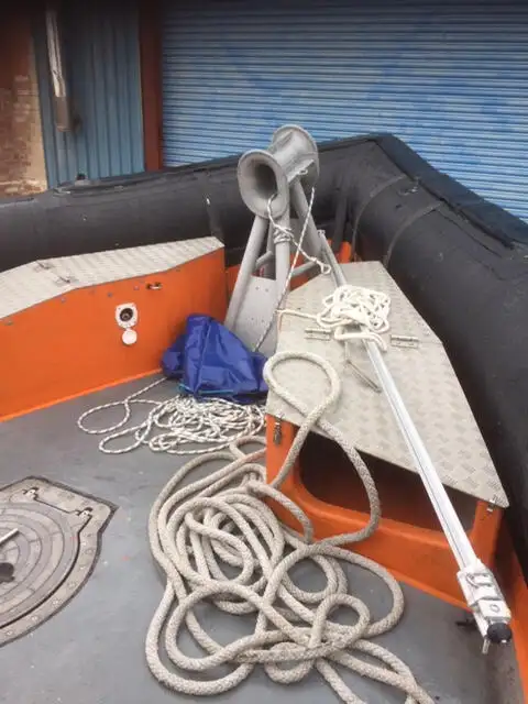 Kapal kru keur dijual