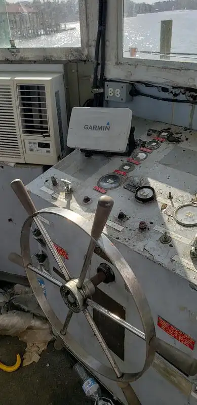 Kapal penarik keur dijual