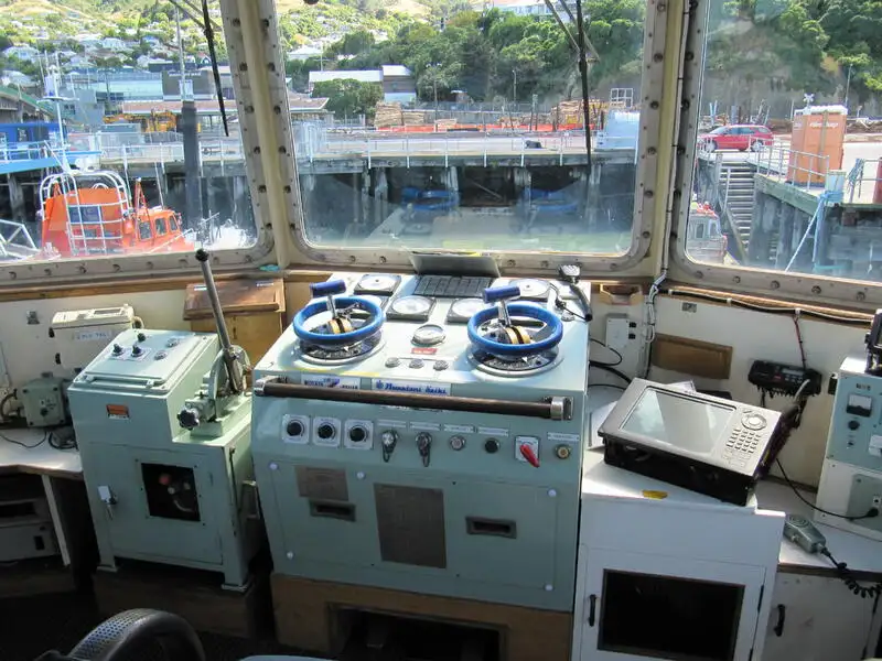 Kapal penarik keur dijual