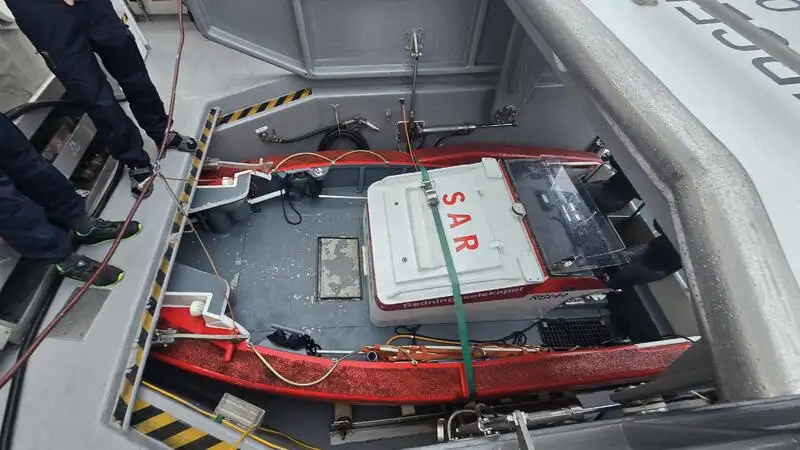 Kapal penarik keur dijual