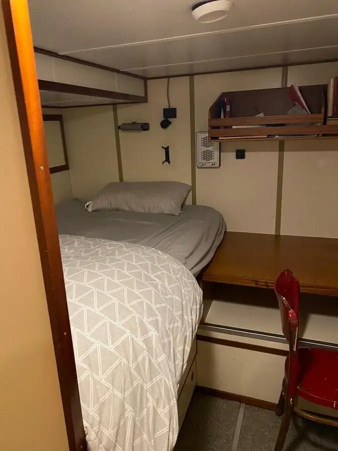 Kapal penarik keur dijual