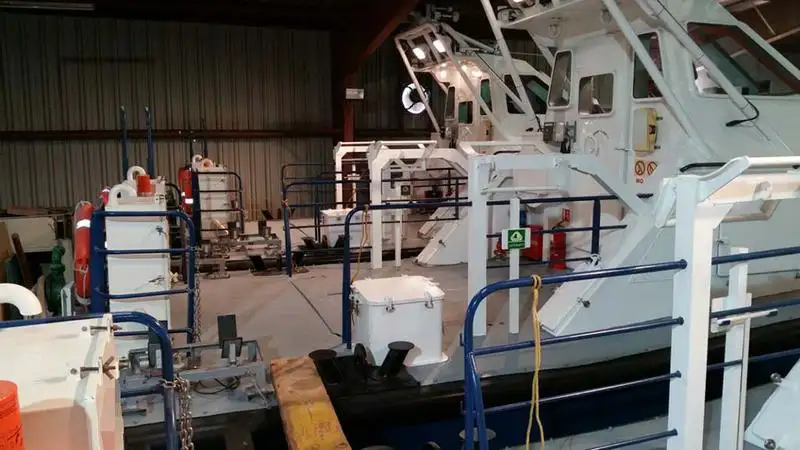 Kapal kru keur dijual