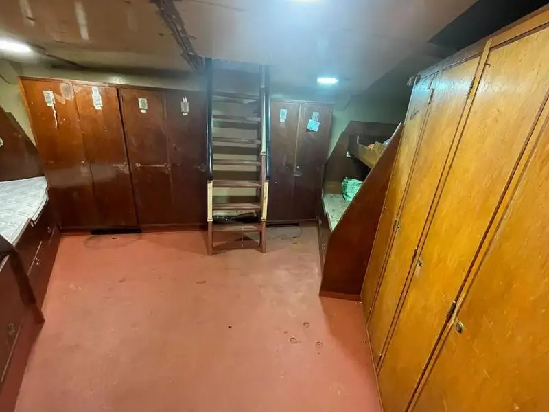 Kapal penarik keur dijual