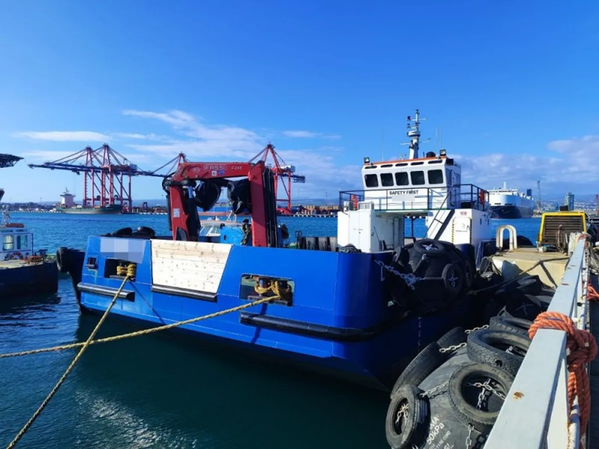 Kapal kontainer keur dijual