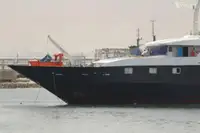 Kapal panumpang keur dijual