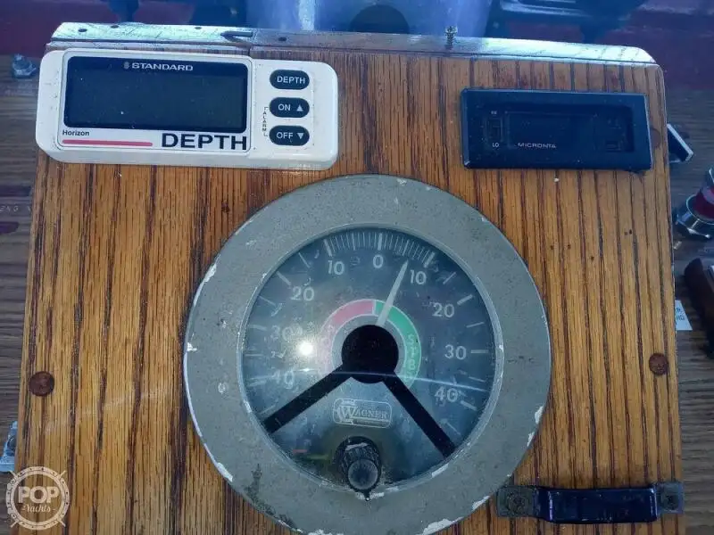 Kapal pesiar keur dijual