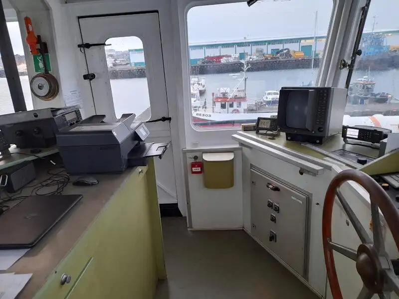Kapal penarik keur dijual