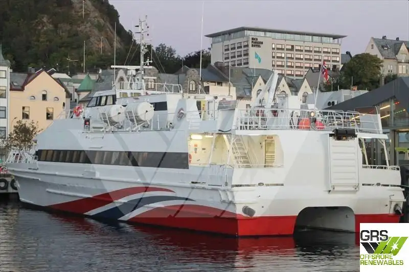 Kapal pesiar keur dijual