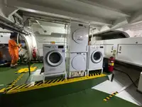 Kapal kontainer keur dijual