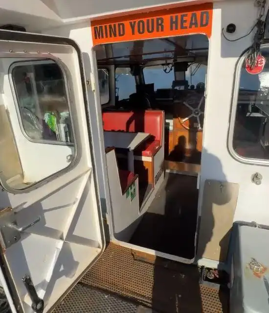 Kapal penarik keur dijual