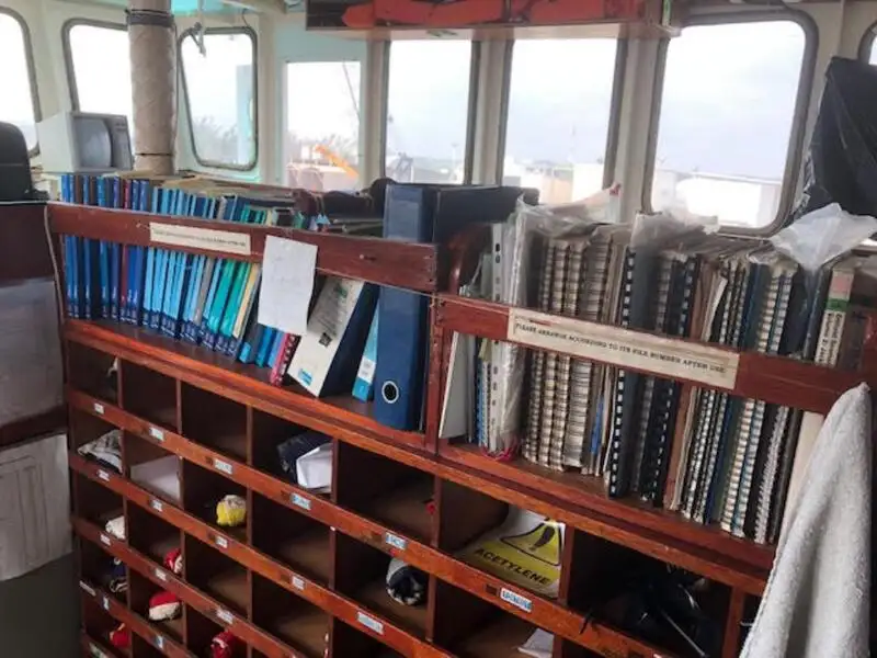 Kapal penarik keur dijual