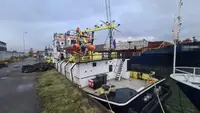 Kapal pasokan keur dijual