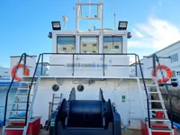 Kapal kerja keur dijual