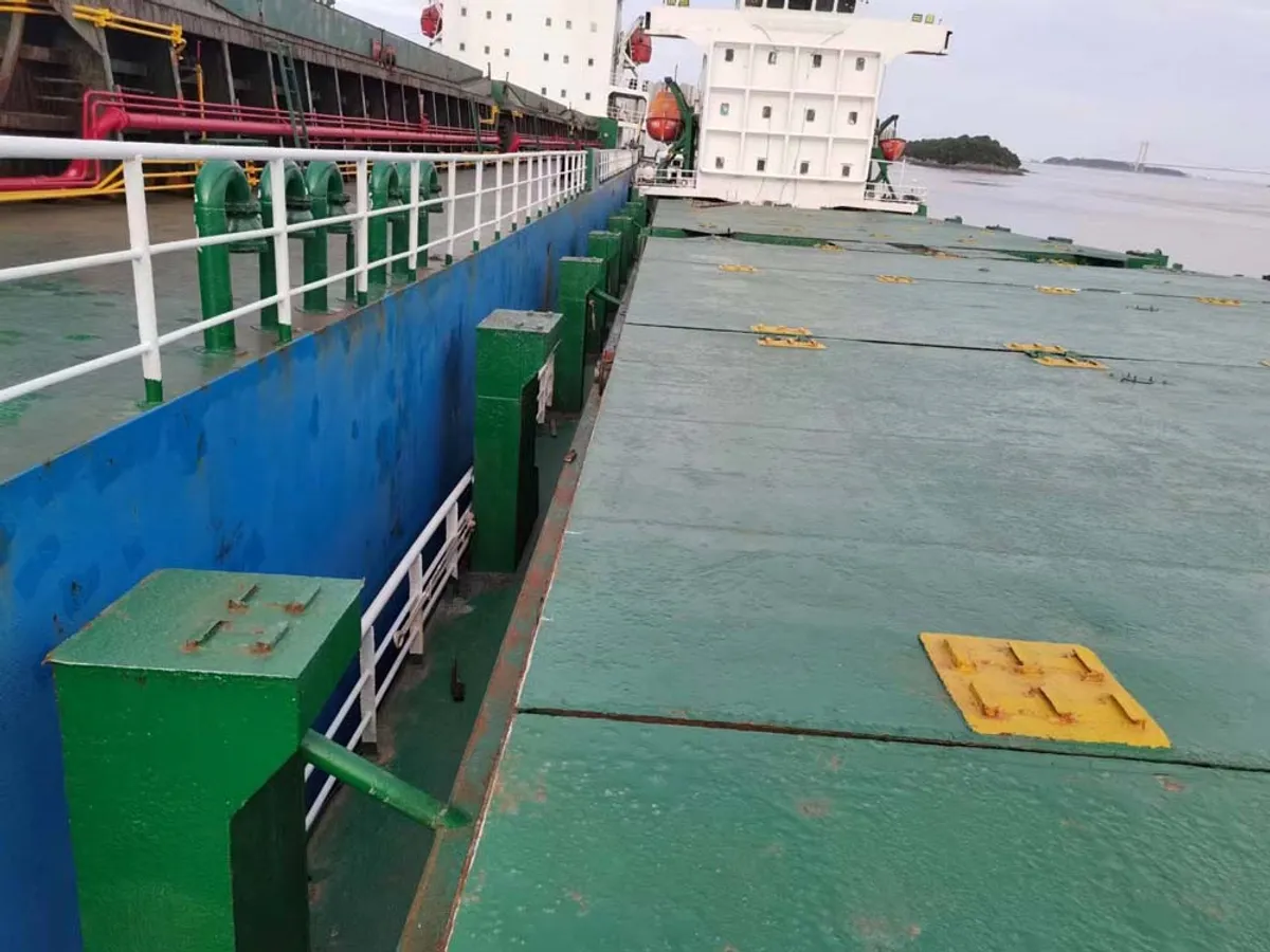 Kapal kontainer keur dijual
