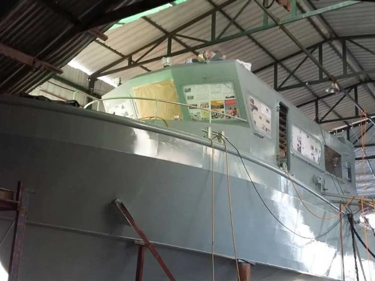 Kapal kru keur dijual
