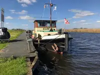 Kapal tunda pikeun dijual