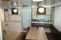 Kapal kerja keur dijual