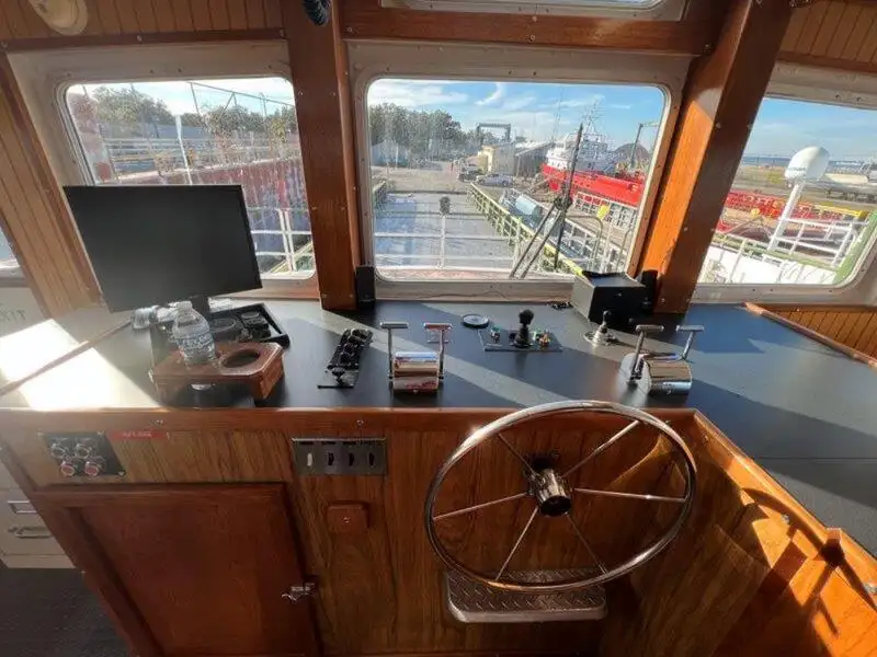 Kapal kru keur dijual